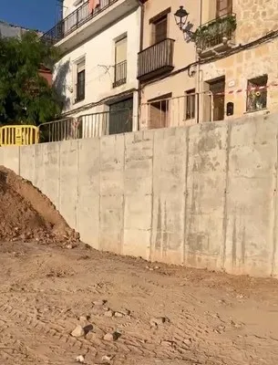 Horche finaliza la mejora de la calle Baja de la Iglesia y la construcción de un muro de contención