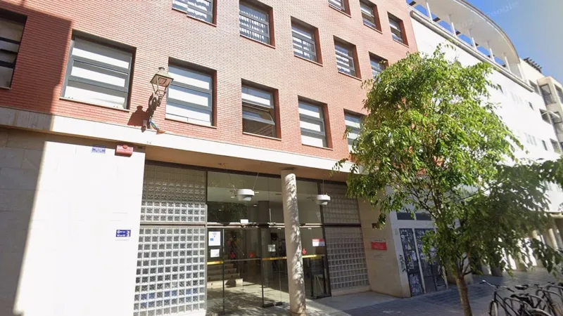 El Centro Social de Trafalgar en València celebra sus 25 años de servicio a la ciudadanía