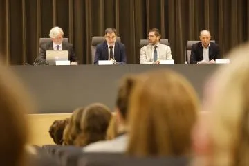 Galicia impulsa la mejora educativa con una nueva Escuela para Directivos y refuerzo docente