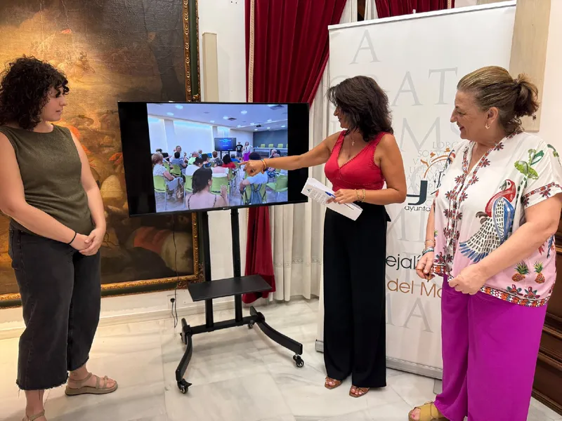 Más de 140 mayores de Lorca disfrutan del programa 'Verano Senior Cercanos y Activos'