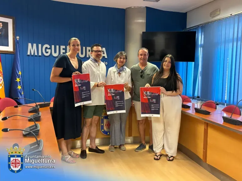 Miguelturra celebra la 43ª edición del Festival de Folklore 'Villa de Miguelturra'