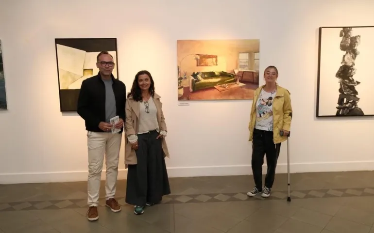 Noemí Gutiérrez Gómez gana el Concurso de Pintura Casimiro Sainz con 'Una habitación sumergida'