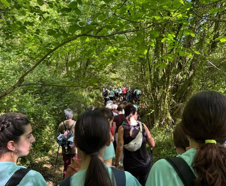 Éxito de participación en la XVII Marcha Subida al Pico Vizmaya en Entrambasaguas
