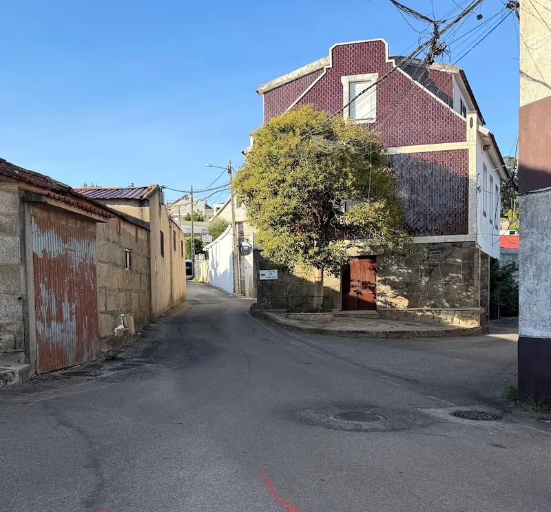 Sanxenxo inicia la humanización de los núcleos rurales de Aios y Padriñán con una inversión de 1,1 millones de euros