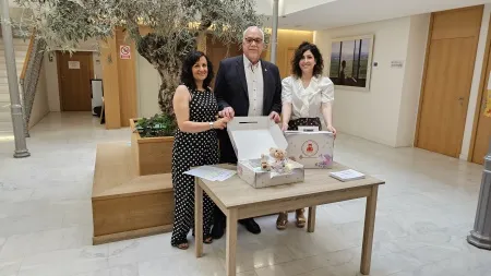 Manzanares impulsa la natalidad con ayudas de más de 300 euros por bebé y apoyo al comercio local