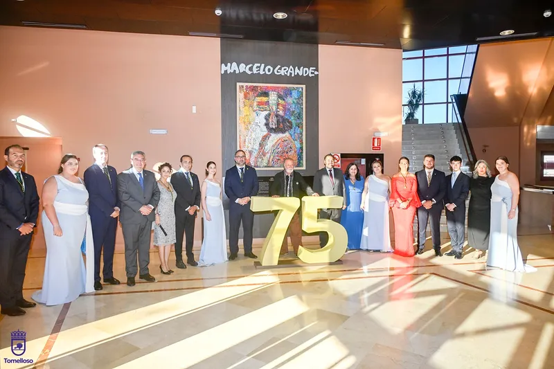 Dionisio Cañas celebra el 75 aniversario de la Fiesta de las Letras en Tomelloso