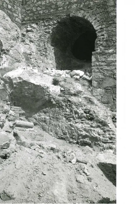El Castillo de Sax revela un antiguo almacén de agua y detalles constructivos