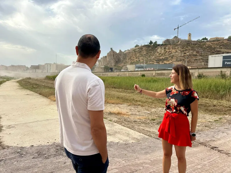 Lorca inicia el desbroce del tramo urbano del río Guadalentín para prevenir riesgos