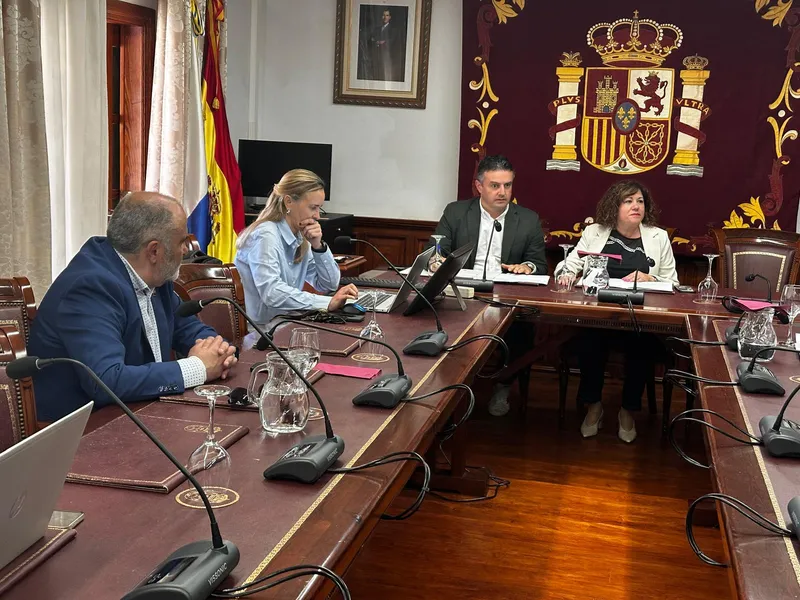 Tacoronte refuerza su plantilla de limpieza viaria con 22 nuevos operarios