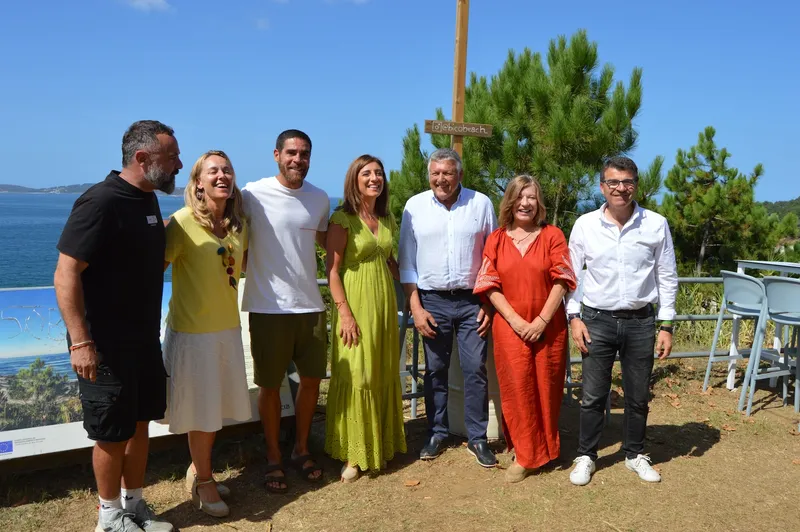 La Xunta elogia el chiringuito Bico Beach de Sanxenxo como modelo de sostenibilidad
