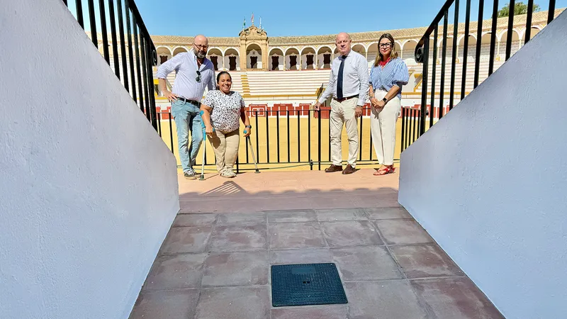 Antequera mejora la accesibilidad de su Plaza de Toros con una inversión de 15.000 euros
