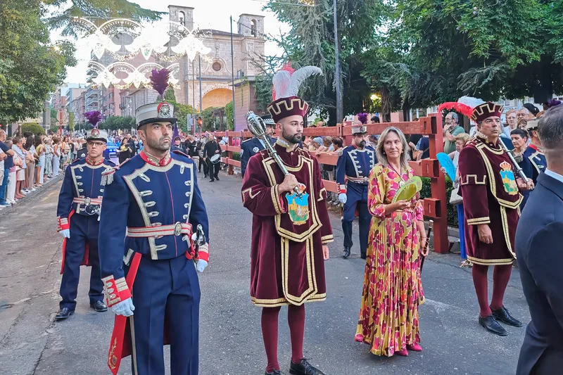 Guadalajara honra a su patrona, la Virgen de la Antigua, en una procesión multitudinaria