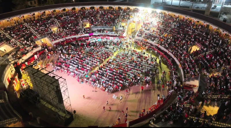 Lorca celebra la victoria mundialista con 4.000 personas en el Coso de Sutullena