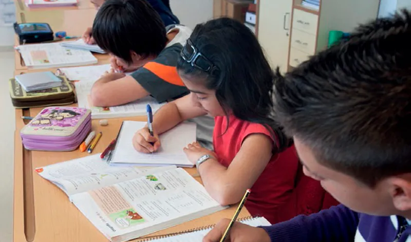 Andalucía destina 50 millones a la gratuidad de libros de texto para 867.000 estudiantes
