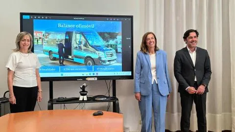 CaixaBank y Diputación de Palencia consolidan el servicio de ofimóvil en 74 localidades rurales