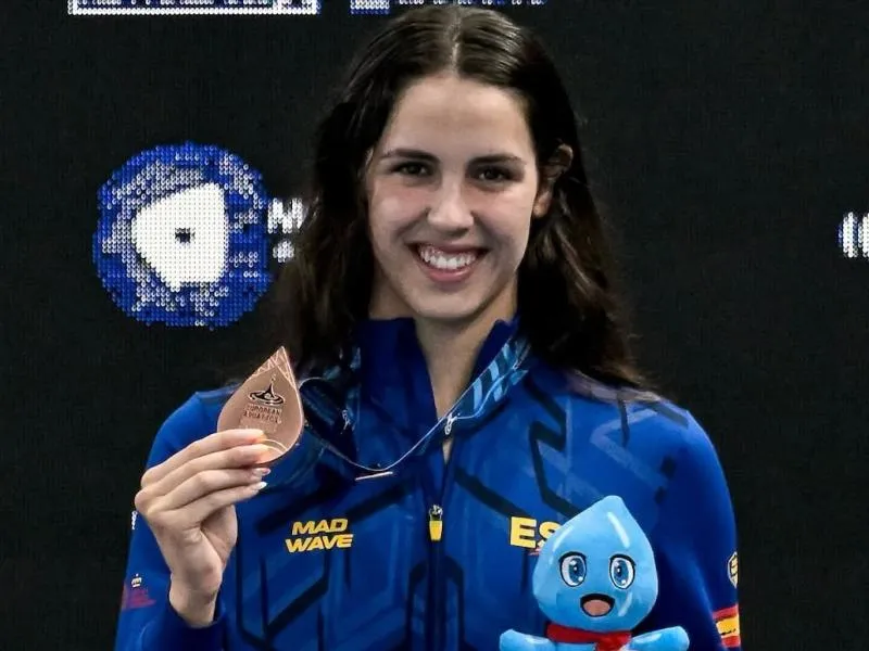 Laura Cabanes conquista el bronce europeo en 200 mariposa en París