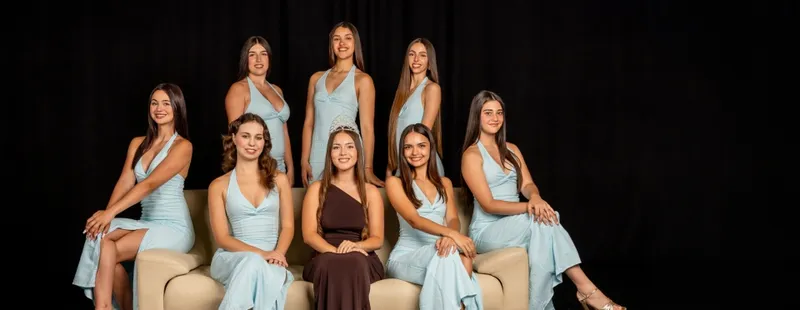 Adeje celebra la Gala de Elección de la Reina Juvenil en las Fiestas de Los Olivos