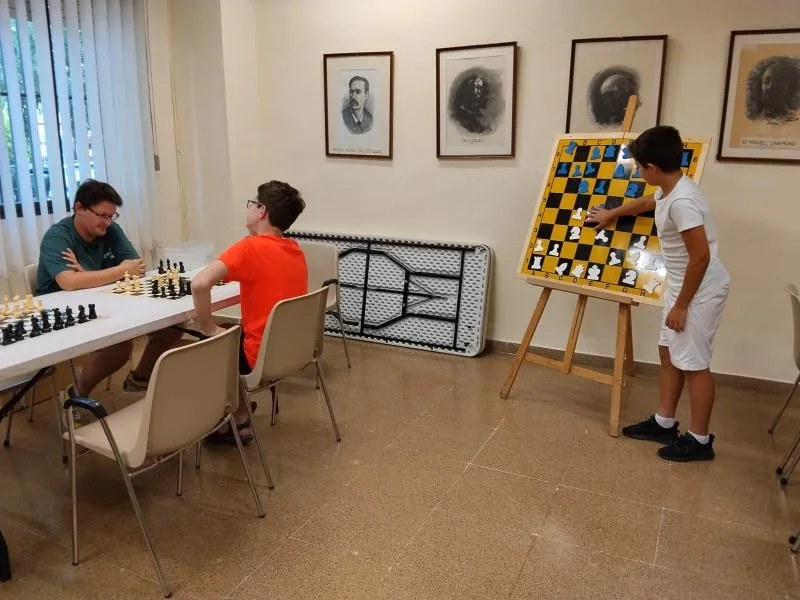 Daimiel impulsa el ajedrez este verano con talleres gratuitos en la Casa de Cultura