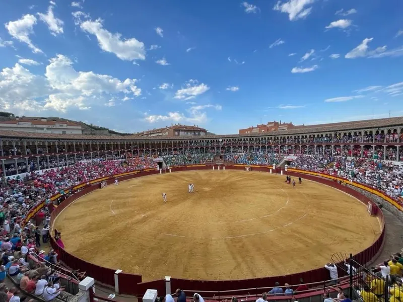 Calatayud licita la organización de los festejos taurinos de la Virgen de la Peña