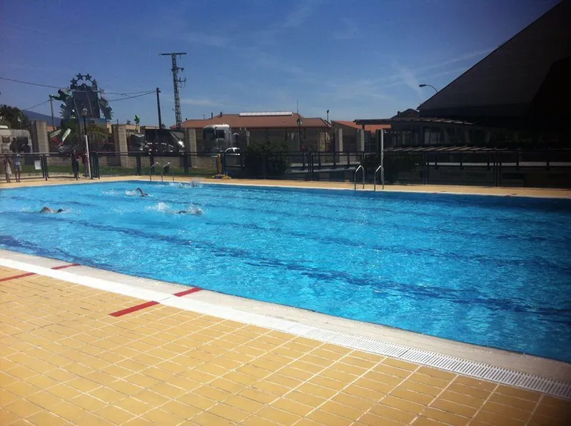 La piscina municipal de Rascafría abre sus puertas en julio y agosto