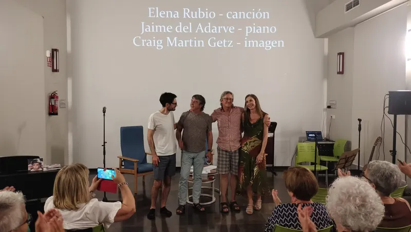 José Ramón Ayllón presenta su poemario "Las recurrentes bridas del olvido" en Calatorao
