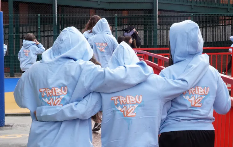 Madrid destina 650.000 euros a 'La Tribu del 12' para prevenir la exclusión juvenil en Puente de Vallecas