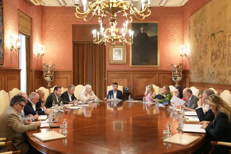 La Diputación de Pontevedra amplía el programa 'Lecer en familia' ante la alta demanda