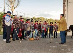 Polanco recupera y celebra sus ancestrales tradiciones de las Marzas y la Magosta