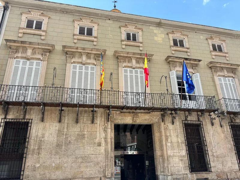 Orihuela inyectará 2,5 millones de euros en el comercio local con una nueva campaña de Bono Consumo