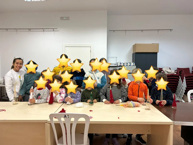 Alfondeguilla celebra el éxito de su Escoleta de Nadal gratuita con alta participación infantil