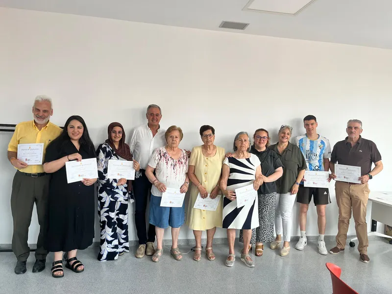 Bargas clausura los cursos de Educación Secundaria y Español para Extranjeros