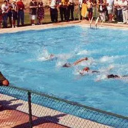 Gómara ofrece piscinas y frontones para la práctica deportiva