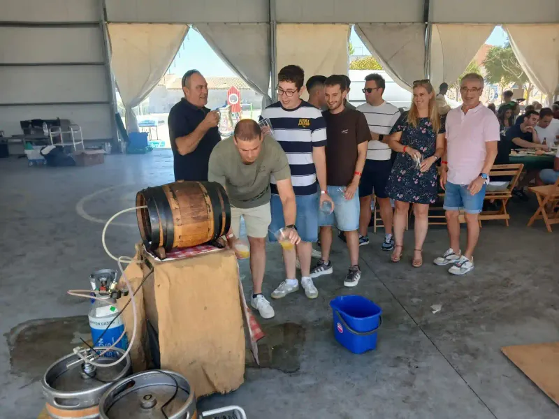 Fontellas celebra su Comida de Prefiestas con música y convivencia