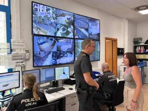 Vinaròs intensifica el control de vertidos ilegales de residuos este verano
