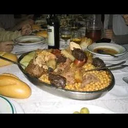 Almarza celebra su rica tradición gastronómica con platos típicos