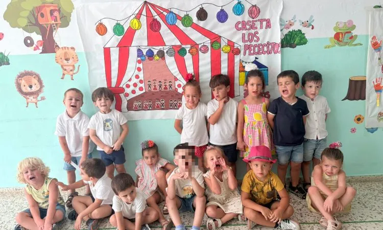 El Campamento de Verano de Casariche celebra la Feria de Santiago con actividades temáticas