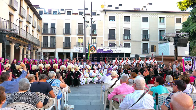 Guadalajara celebra su III Festival Nacional de Folclore con éxito de público