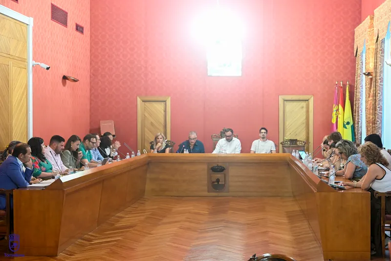 Tomelloso aprueba mociones sobre Ceuta y Melilla y tratamientos contra el Alzheimer