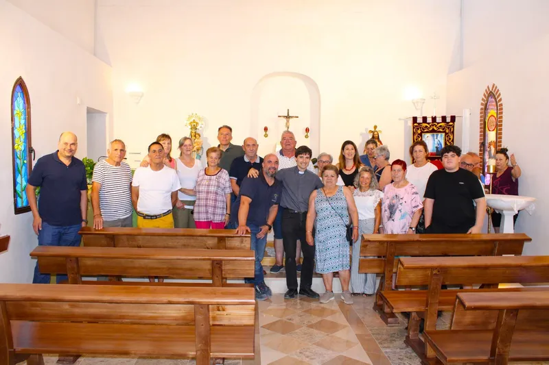 Lorca equipa la ermita de Las Terreras con mobiliario artesanal tras su restauración