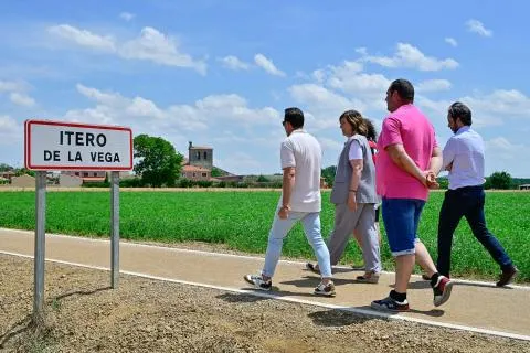 La Diputación de Palencia mejora la señalización del Camino de Santiago con fondos europeos