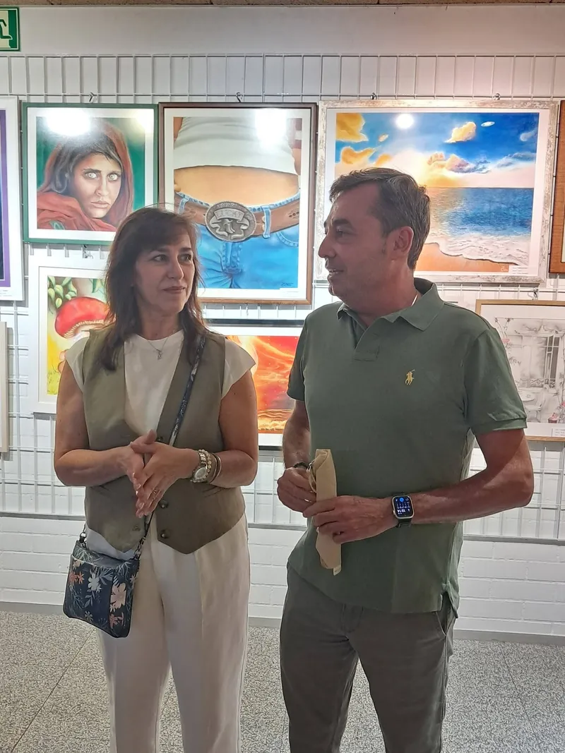 Exposición de arte en Laguna de Duero muestra la creatividad de alumnos de Anabel