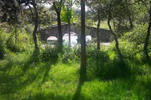 Plasenzuela: Un paraíso natural entre llanos y batolitos graníticos