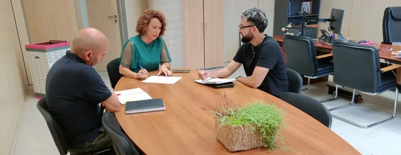 Adeje mejora la atención a usuarios de la Unidad de Alzheimer y sus familias