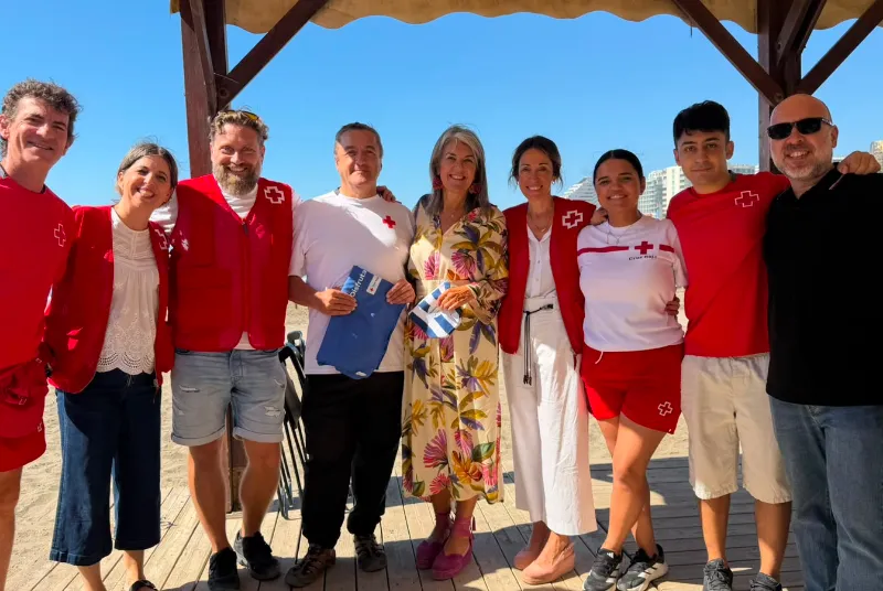 Benalmádena clausura 'Disfruta la Playa' con un encuentro inclusivo en Malapesquera