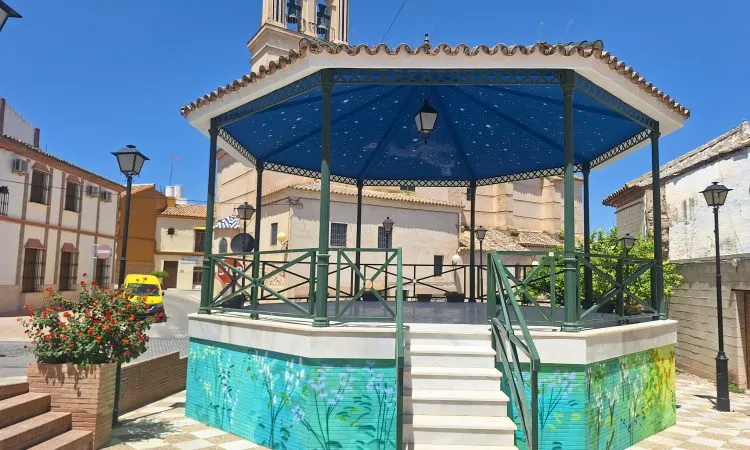 Casariche se viste de arte urbano con el encuentro ARCAS