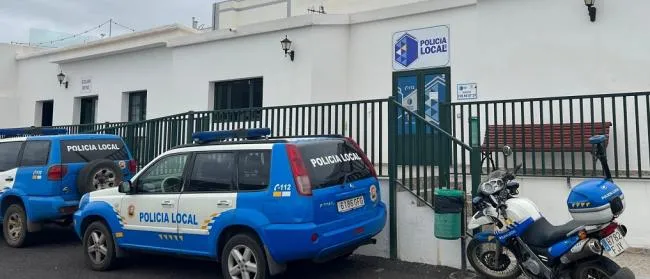 Tinajo facilita la renovación del DNI y pasaporte con la visita de la Policía Nacional