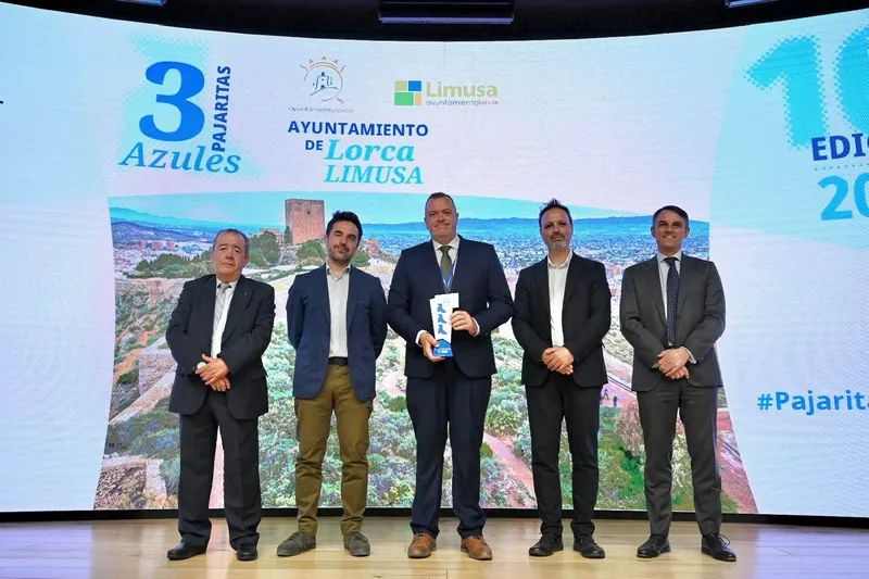 Lorca revalida el máximo galardón de las Pajaritas Azules por tercer año consecutivo