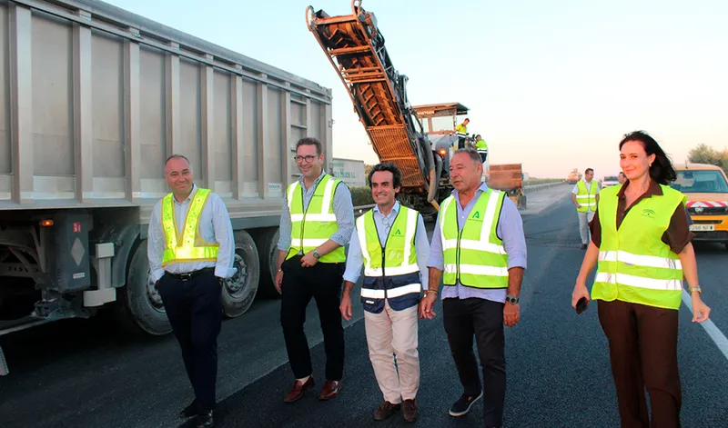La Junta invierte 3 millones en renovar 20 km de la A-92 en Sevilla con trabajos nocturnos