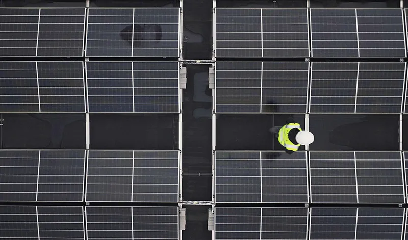 Andalucía lidera el crecimiento de renovables con más de 2.100 MW en seis meses