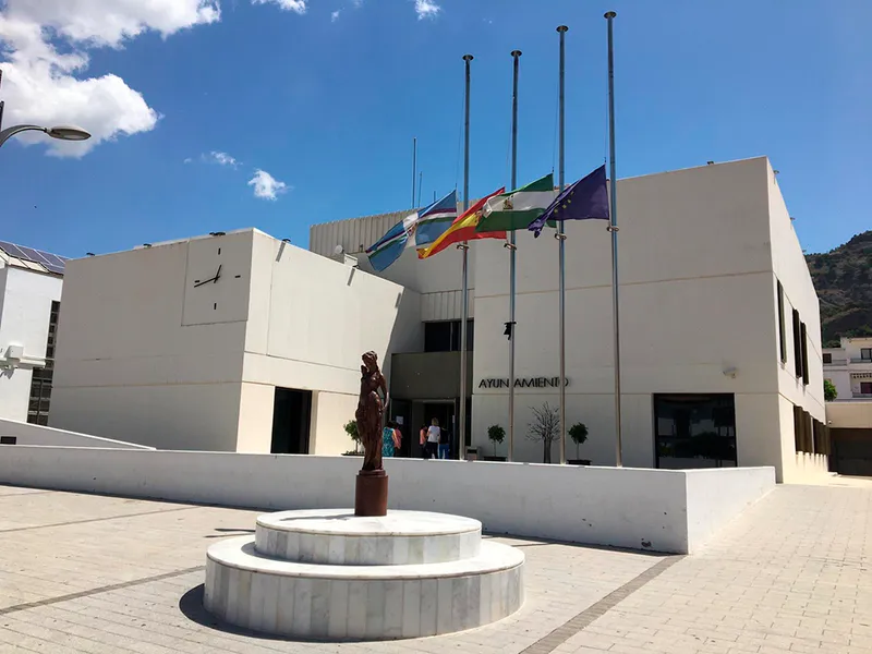 Pizarra publica las calificaciones de la tercera prueba para la plaza de Administrativo/a